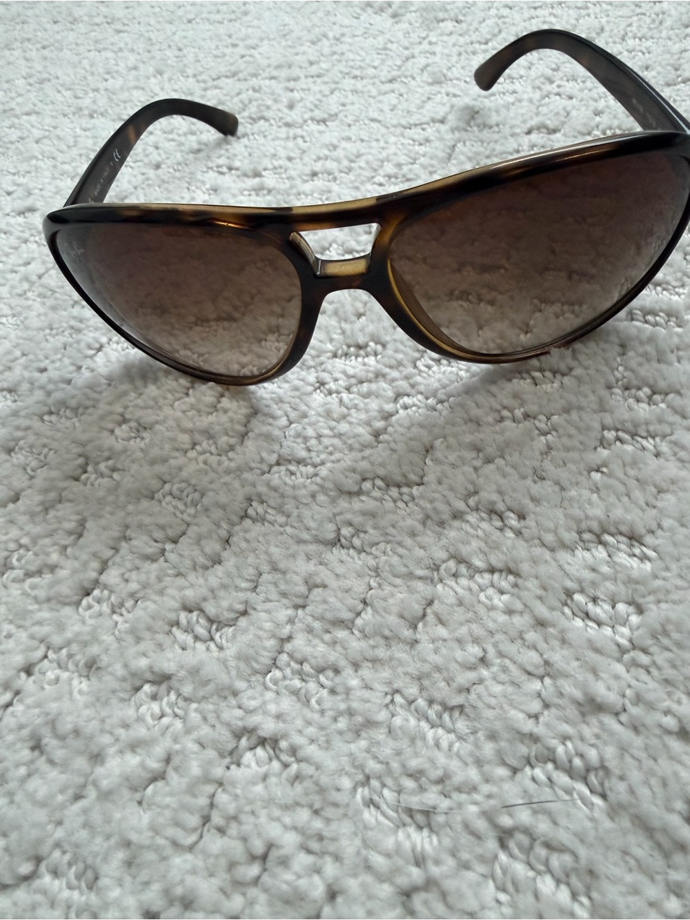 Vintage Ray-Ban Tortoiseshell Frame Sunglasses with Brown Lenses RB 4090 - Picture 2 of 10